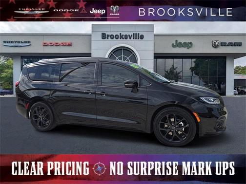 2026 Chrysler Pacifica Limited