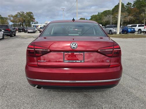 2019 Volkswagen Passat 2.0T Wolfsburg Edition