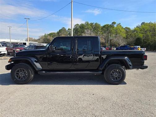 2026 Jeep Gladiator Sport S