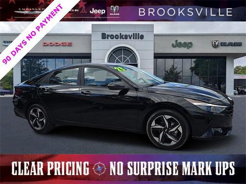 2023 Hyundai ELANTRA SEL