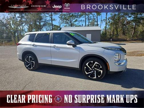 2024 Mitsubishi Outlander SE Black Edition S-AWC