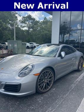 2019 Porsche 911 Carrera