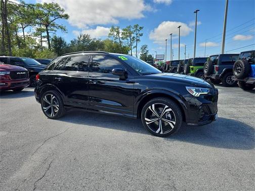2023 Audi Q3 45 S line Premium Plus
