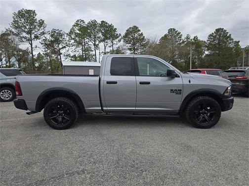 2022 RAM 1500 Classic Warlock Quad Cab 4x2 6'4' Box