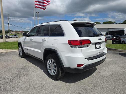 2021 Jeep Grand Cherokee Laredo