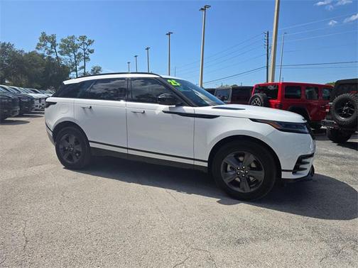 2025 Land Rover Range Rover Velar P250 SE R-Dynamic