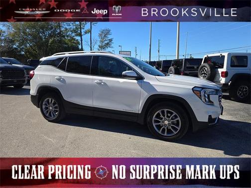 2024 GMC Terrain SLT