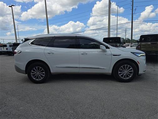 2023 Buick Enclave Premium FWD