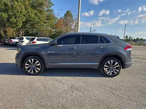 2023 Volkswagen Atlas Cross Sport 3.6L V6 SEL Premium R-Line