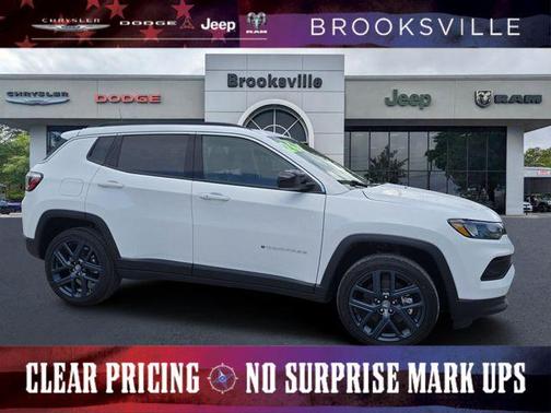 Bright White Clearcoat 2026 Jeep Compass Latitude