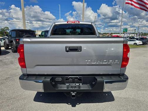 2018 Toyota Tundra SR5