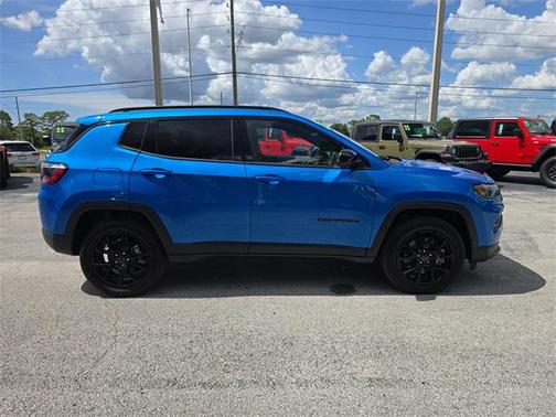 2025 Jeep Compass Latitude