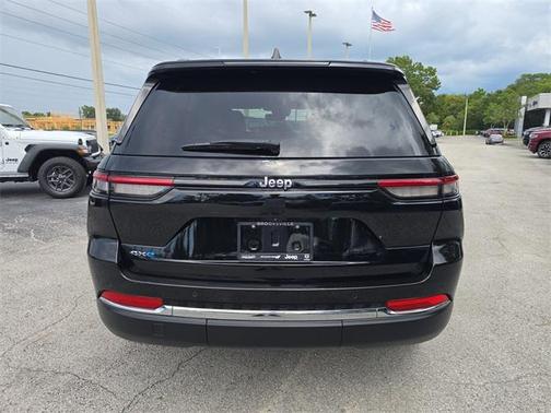 2024 Jeep Grand Cherokee 4xe Base