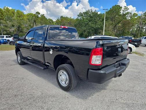 2024 RAM 2500 Tradesman Crew Cab 4x4 6'4' Box