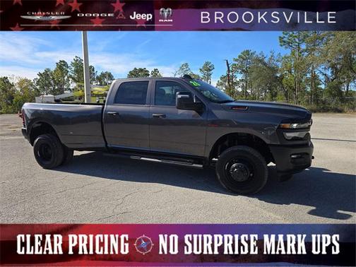 2026 RAM 3500 Tradesman Crew Cab 4x4 8' Box