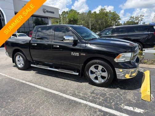 Brilliant Black Crystal Pearlcoat 2016 RAM 1500 Big Horn