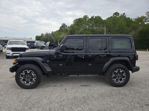 Black Clearcoat 2026 Jeep Wrangler Sahara