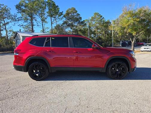 2022 Volkswagen Atlas 2.0T SE w/Technology