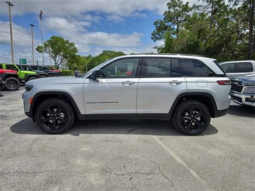 2025 Jeep Grand Cherokee Limited X