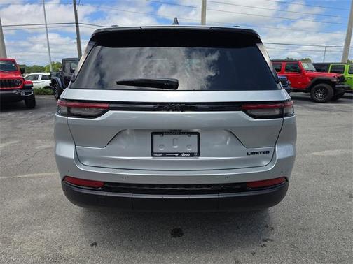 2025 Jeep Grand Cherokee Limited X
