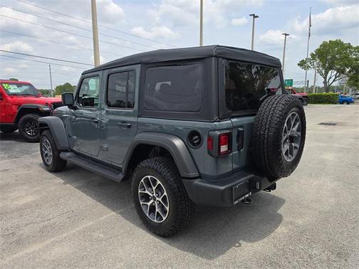 2025 Jeep Wrangler Sport S
