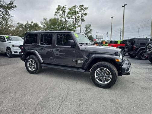 2020 Jeep Wrangler Unlimited Sahara