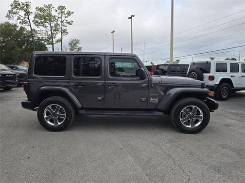 2020 Jeep Wrangler Unlimited Sahara