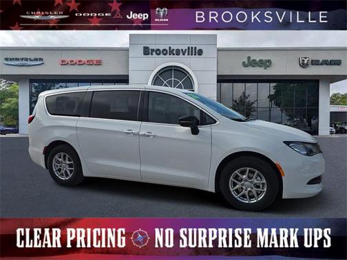 2026 Chrysler Voyager LX