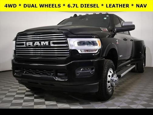 2022 RAM 3500 Laramie Crew Cab 4x4 8' Box