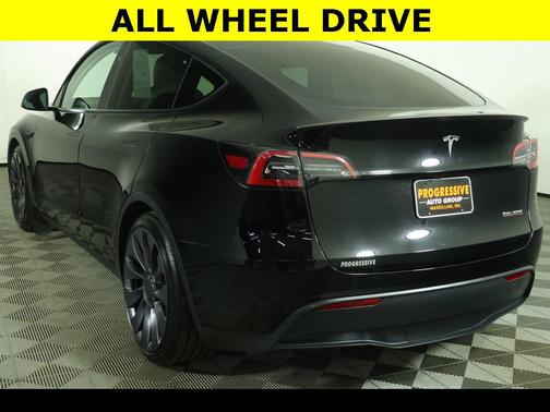 2024 Tesla Model Y Performance Dual Motor All-Wheel Drive