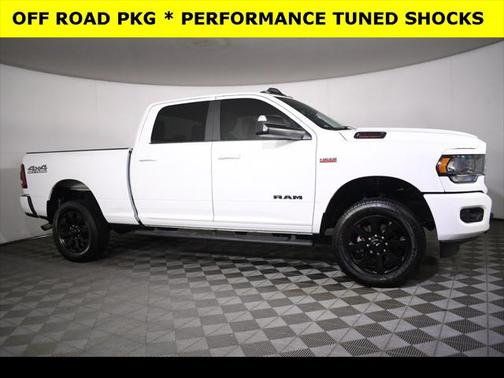 2020 RAM 2500 Big Horn Crew Cab 4X4 6'4' Box