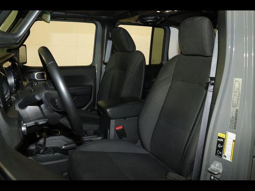 Sting-Gray Clearcoat 2022 Jeep Gladiator Altitude 4x4