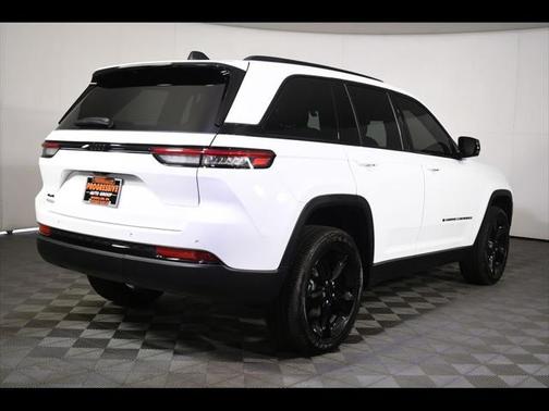 2023 Jeep Grand Cherokee Altitude