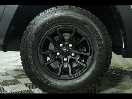 2022 RAM 1500 Classic Warlock Quad Cab 4x4 6'4' Box