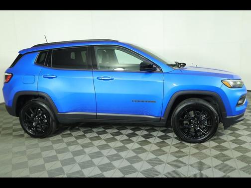 2025 Jeep Compass Latitude