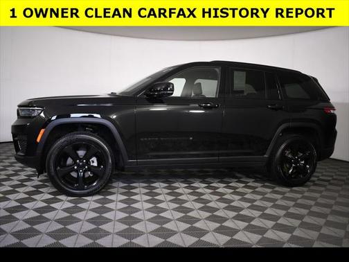2022 Jeep Grand Cherokee Altitude