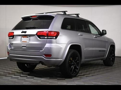 2021 Jeep Grand Cherokee Laredo