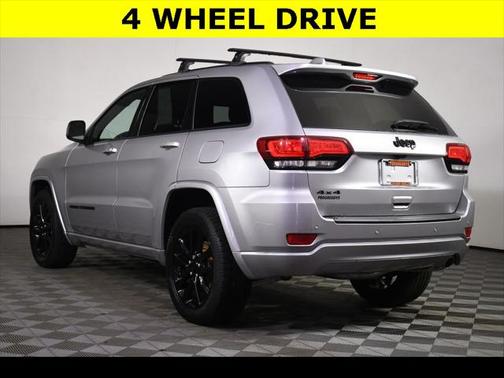 2021 Jeep Grand Cherokee Laredo