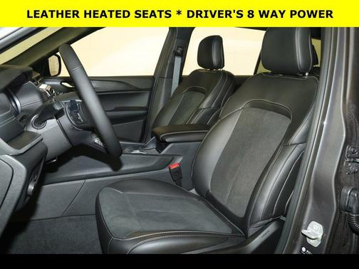 Baltic Gray Metallic Clearcoat 2025 Jeep Grand Cherokee L Altitude