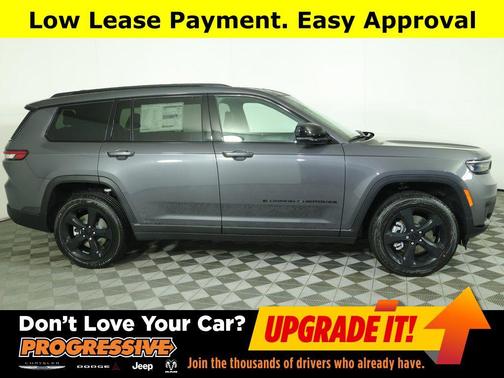 Baltic Gray Metallic Clearcoat 2025 Jeep Grand Cherokee L Altitude