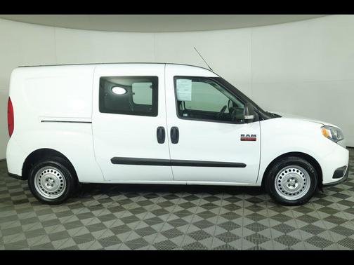 2022 RAM ProMaster City Base