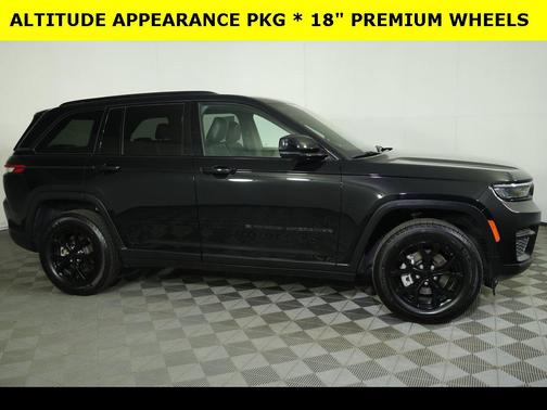 2024 Jeep Grand Cherokee Altitude