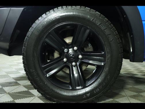 2022 RAM 1500 Classic Warlock Quad Cab 4x4 6'4' Box