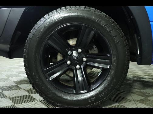 2022 RAM 1500 Classic Warlock Quad Cab 4x4 6'4' Box