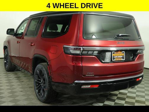 Velvet Red Pearlcoat 2026 Jeep Grand Wagoneer Summit Obsidian 4x4