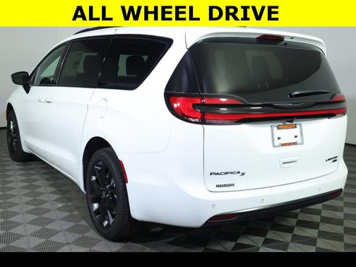 2026 Chrysler Pacifica Limited