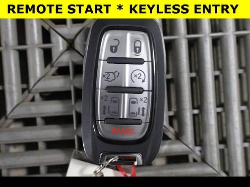 2026 Chrysler Pacifica L