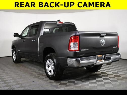 Photo 4 of 28 of 2019 RAM 1500 Big Horn