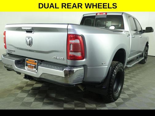 Billet Silver Metallic Clearcoat 2022 RAM 3500 Big Horn Crew Cab 4x4 8' Box