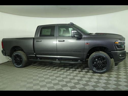 2026 RAM 2500 Laramie Crew Cab 4x4 6'4' Box